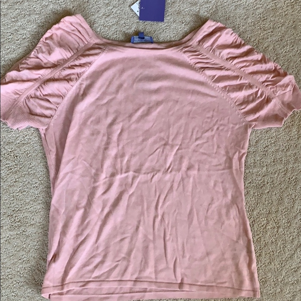 Beautiful light pink top!